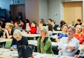Brīvo vietu zālē nav! Ar panākumiem noslēdzās Riga Face Facts 2015 konference