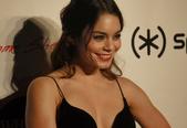Vanessa Hudgens3 (Galeriju foto rakstiem)